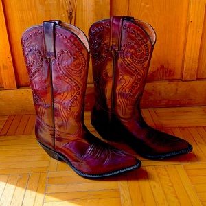 Ladies 6.5 Tom Houston burgundy cowboys boots